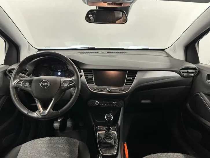Opel Crossland X 2022 photo 2