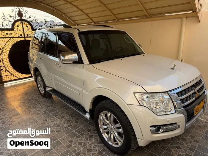 Mitsubishi Pajero 2020 photo 2