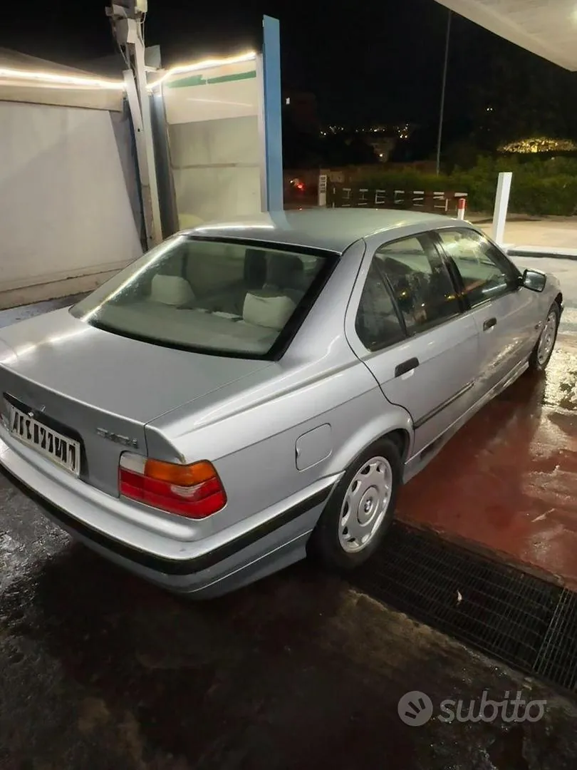 BMW Serie 3 318 1995 photo 3