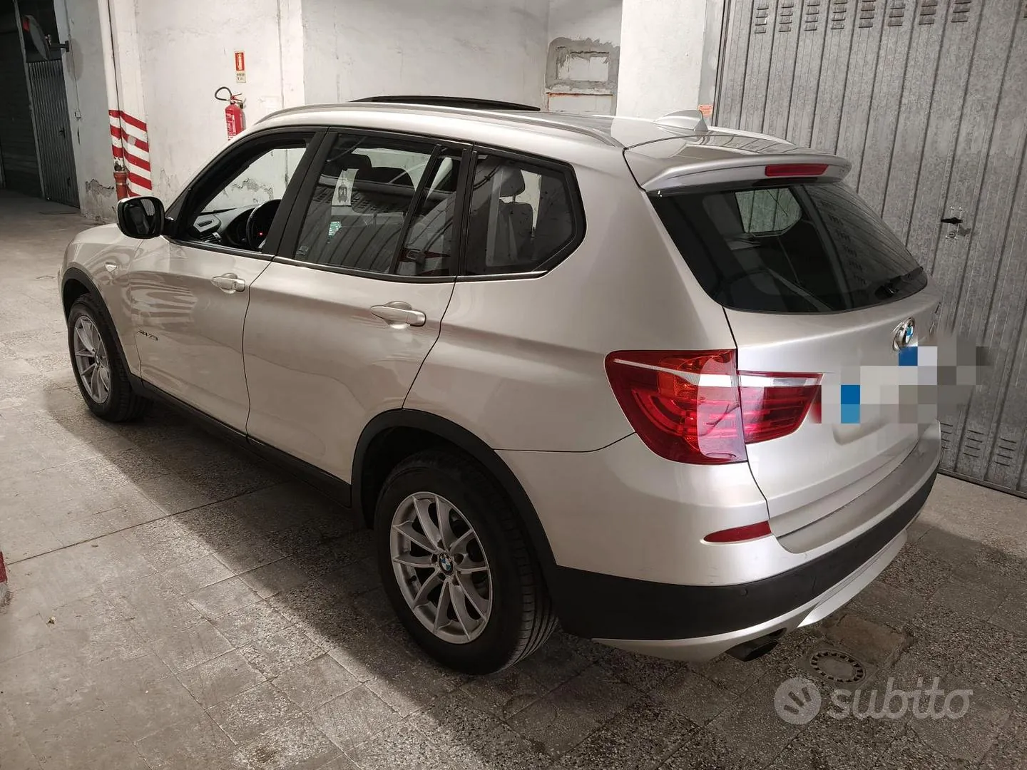 BMW X3 2012 photo 3