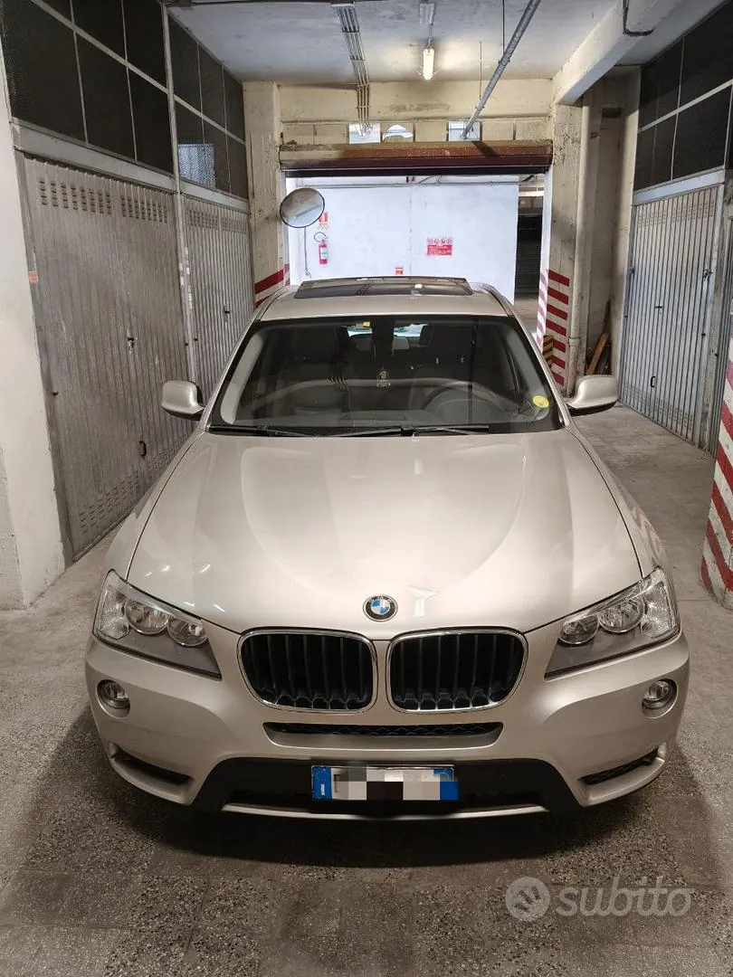 BMW X3 2012 photo 2