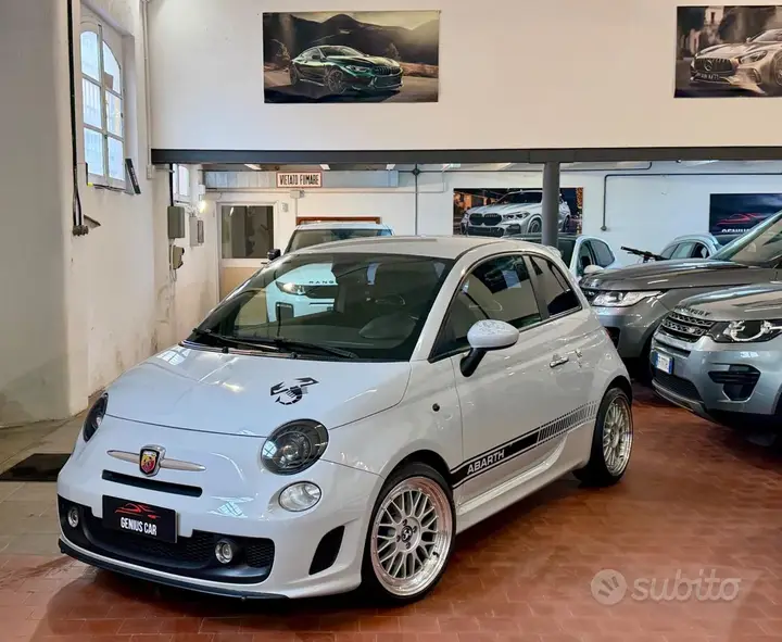 Abarth 595 2015 photo 2