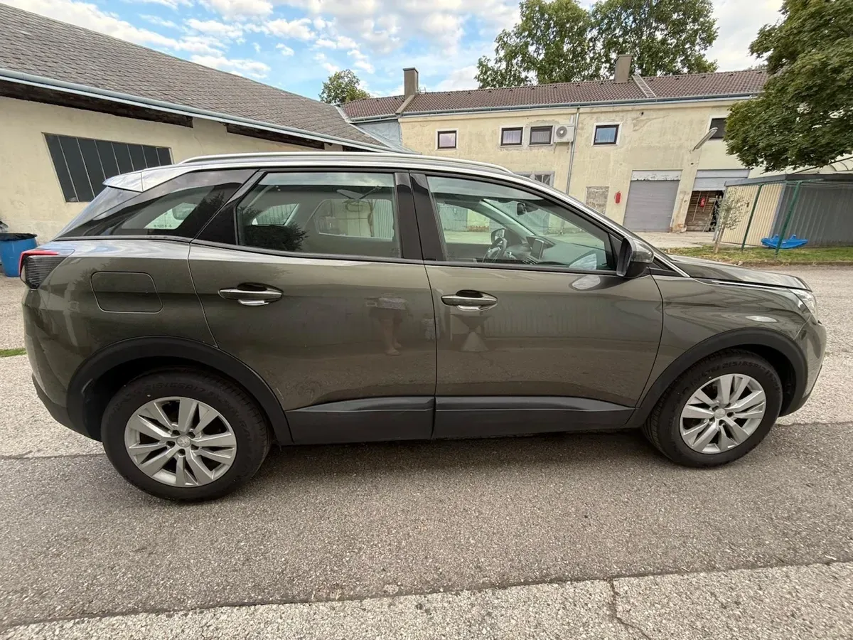 Peugeot 3008 2017 photo 3