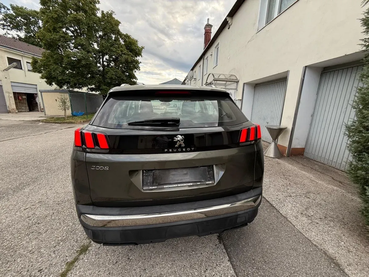 Peugeot 3008 2017 photo 2
