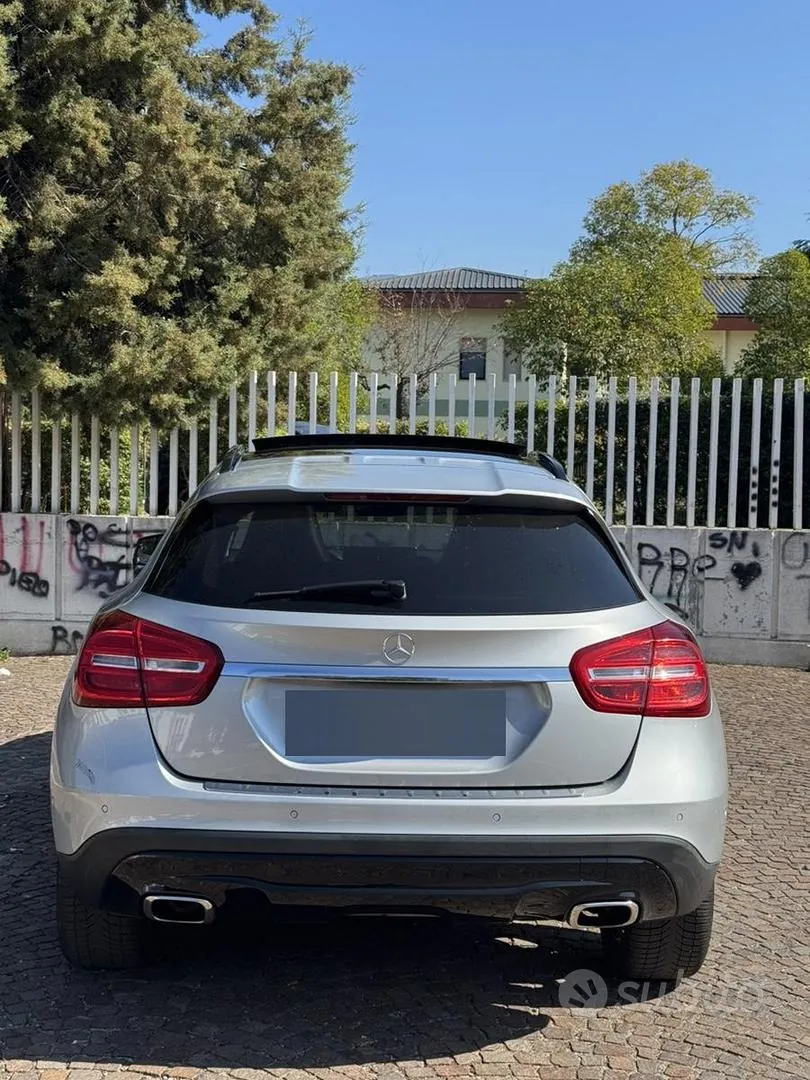 Mercedes-Benz Gla 2014 photo 2