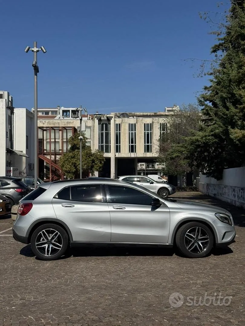 Mercedes-Benz Gla 2014 photo 3