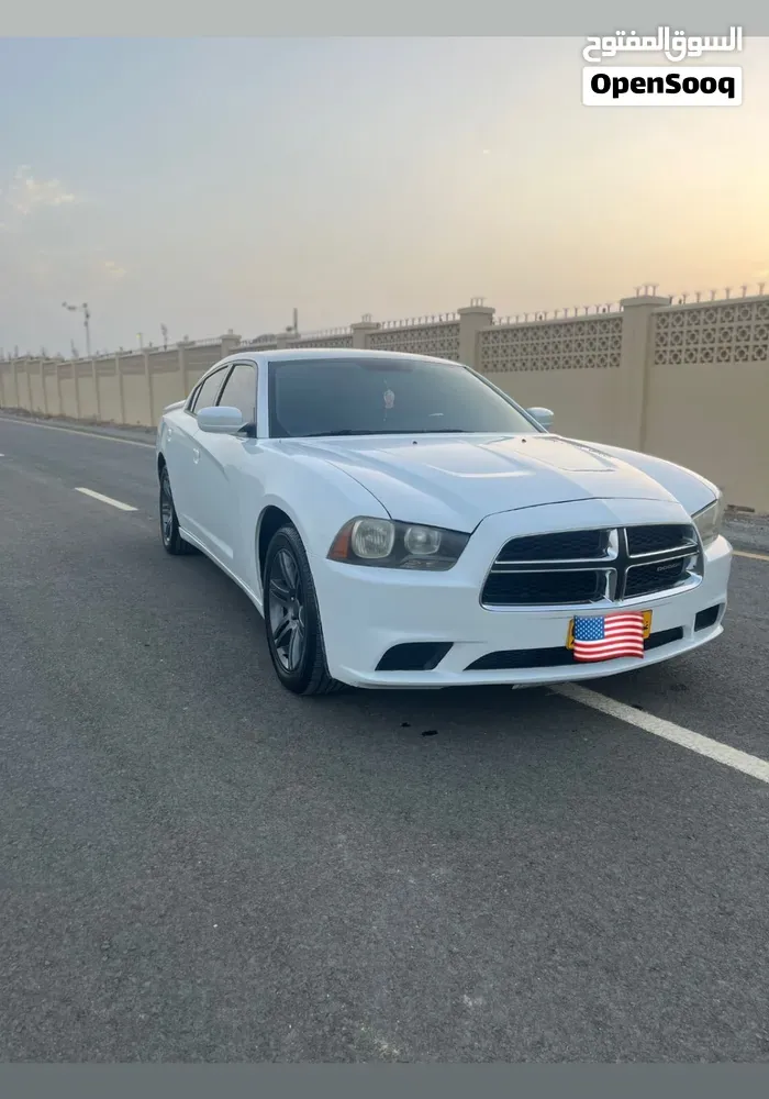Dodge Charger 2011 photo 2