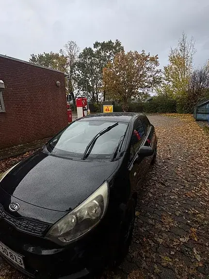 Kia Rio 2012 photo 3