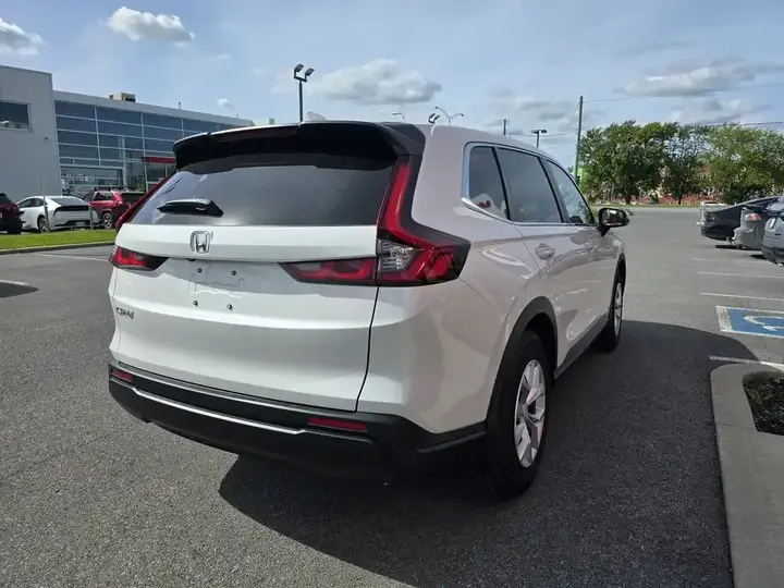 Honda Cr-V 2027 photo 5
