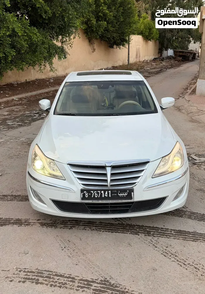 Hyundai Genesis