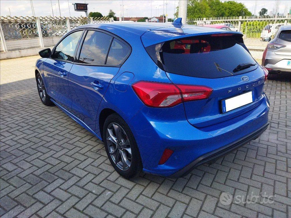 Ford Focus 2022 photo 5