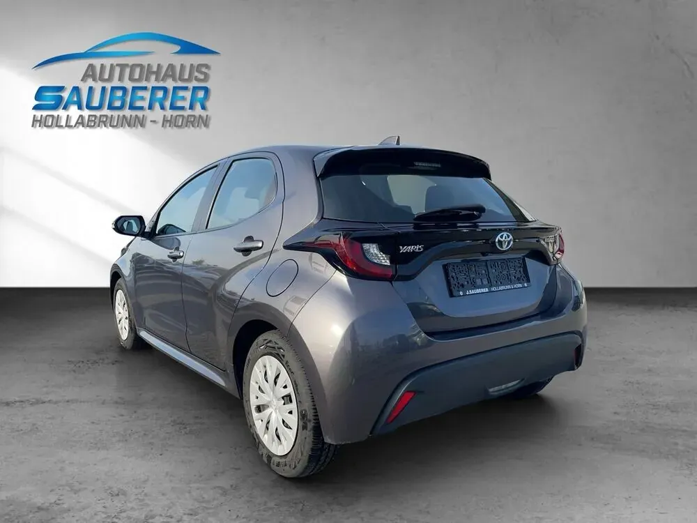 Toyota Yaris 2021 photo 3
