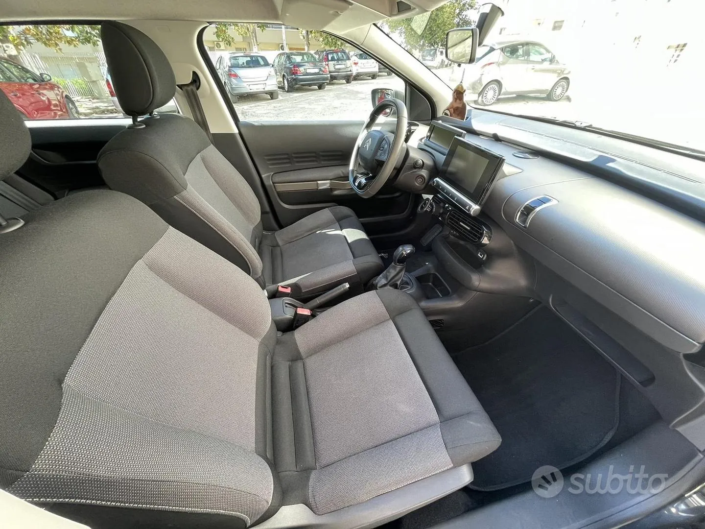 Citroen C4 Cactus 2015 photo 3