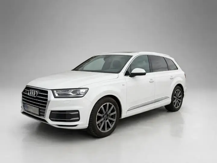 Audi Q7 2016 photo 2