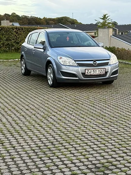 Opel Astra 2008 photo 3