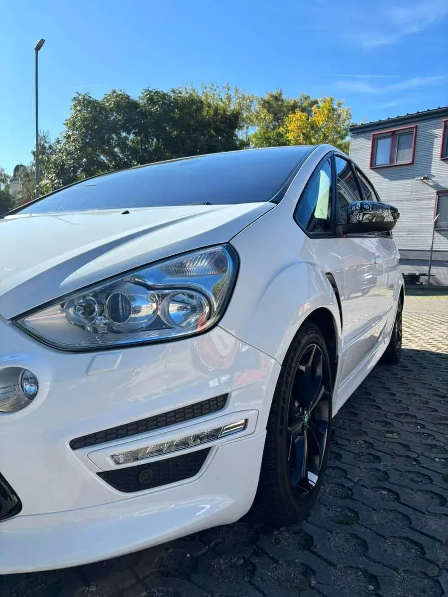 Ford S-Max 2011 photo 3