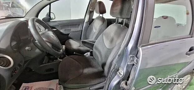 Citroen C3 2010 photo 4