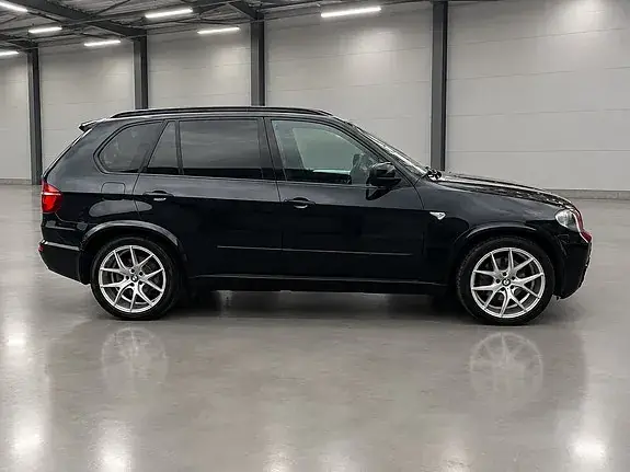 BMW X5 2009 photo 3