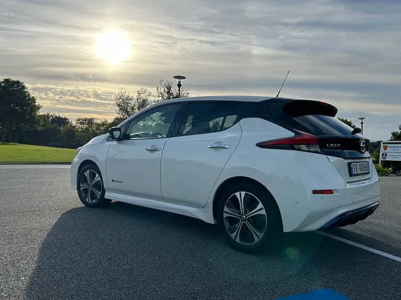 Nissan Leaf 2018 photo 5