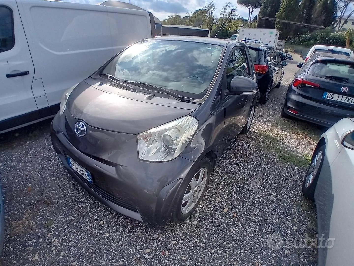 Toyota Iq