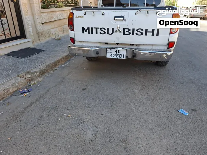 Mitsubishi L200 2008 photo 2