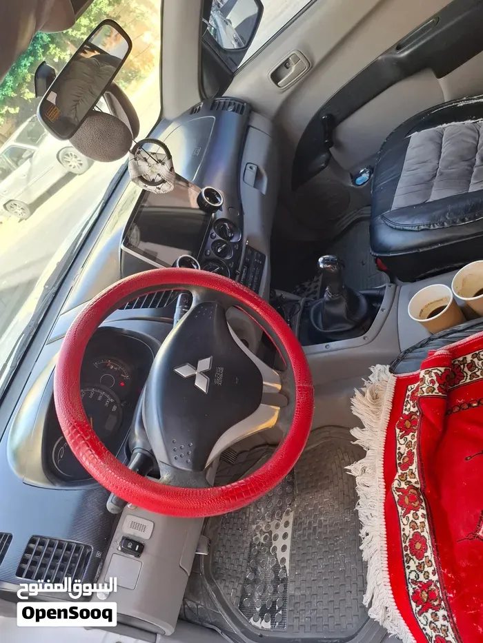 Mitsubishi L200 2008 photo 4