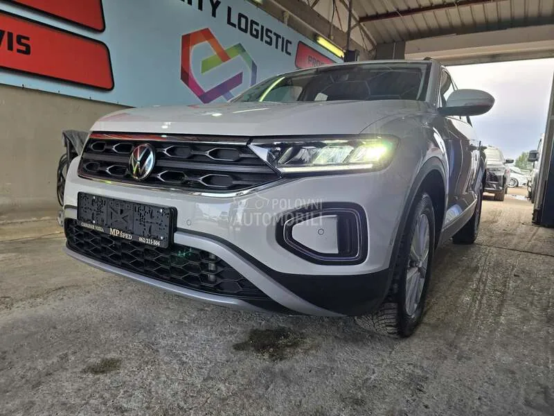 Volkswagen T-Roc 2022 photo 3
