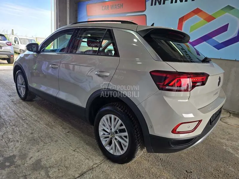 Volkswagen T-Roc 2022 photo 5