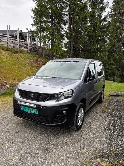 Peugeot Partner 2019 photo 2