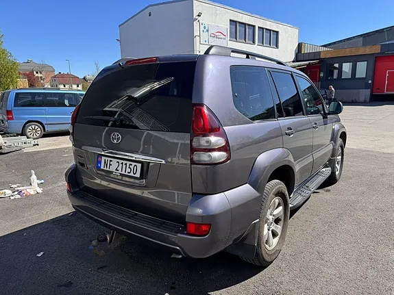 Toyota Land Cruiser 2006 photo 5