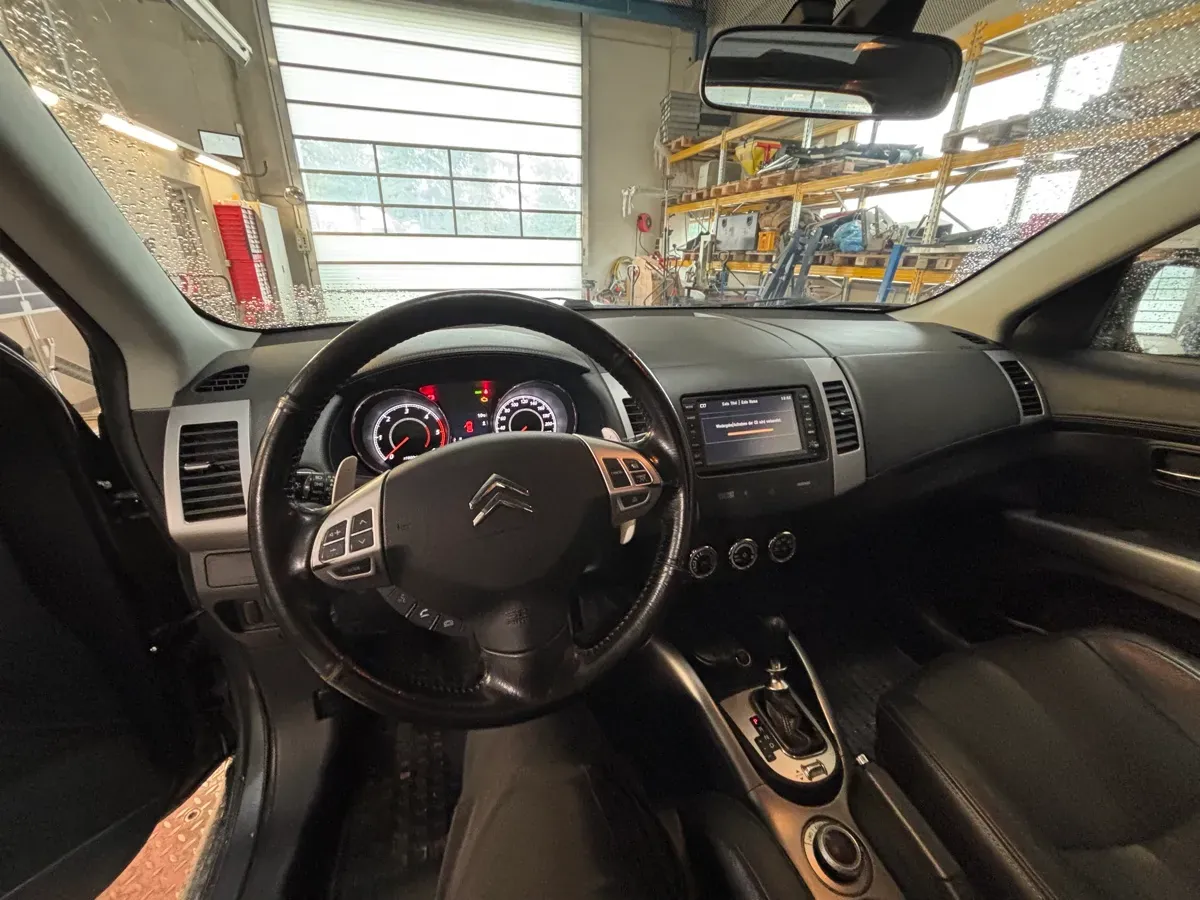 Citroen C-Crosser 2012 photo 3