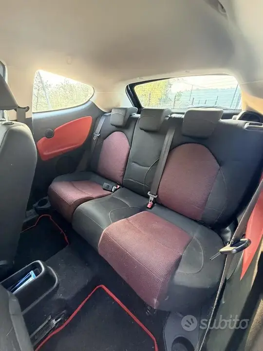 Alfa Romeo Mito 2011 photo 5