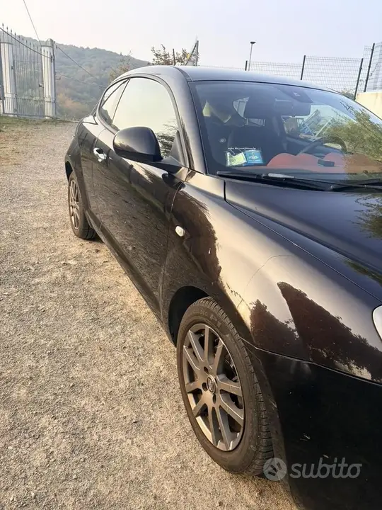 Alfa Romeo Mito 2011 photo 2