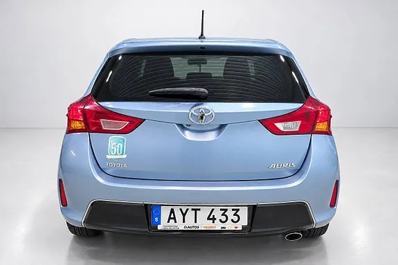 Toyota Auris 2014 photo 5