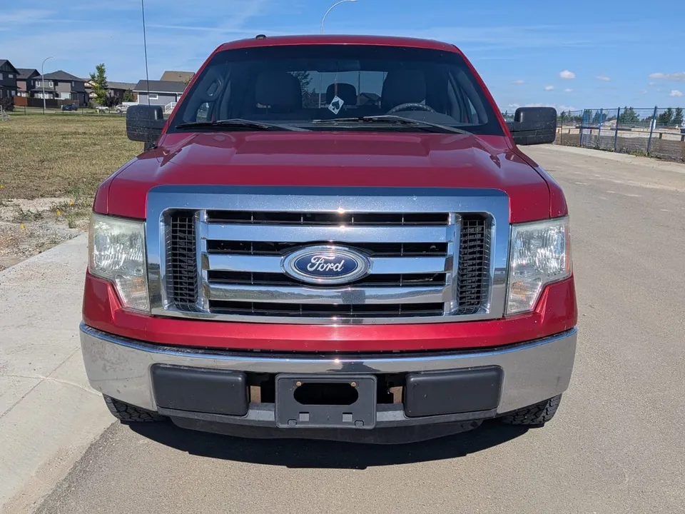 Ford F-150 2011 photo 2