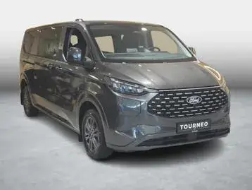 Ford Tourneo Custom 2026 photo 3