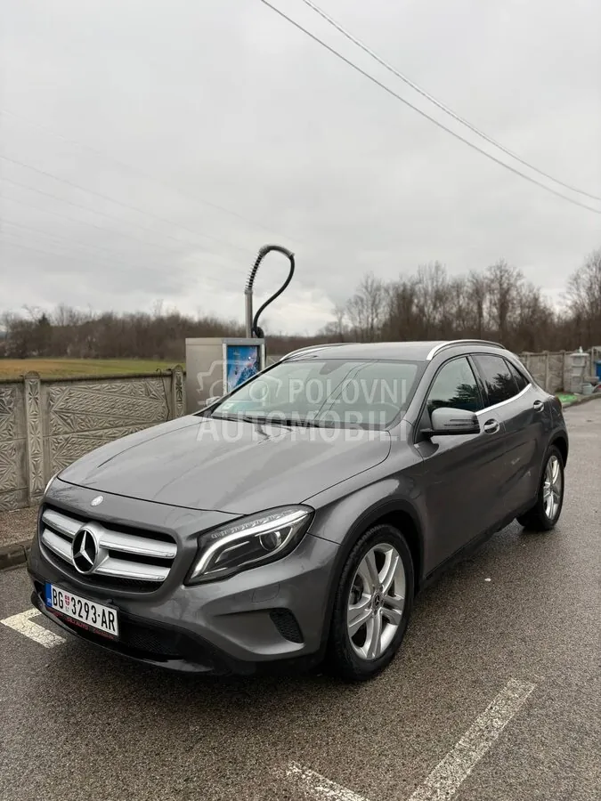 Mercedes-Benz Gla 180