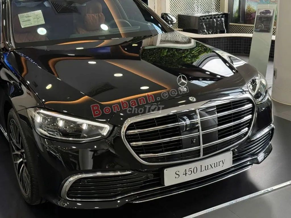 Mercedes-Benz S-Class 2025 photo 2
