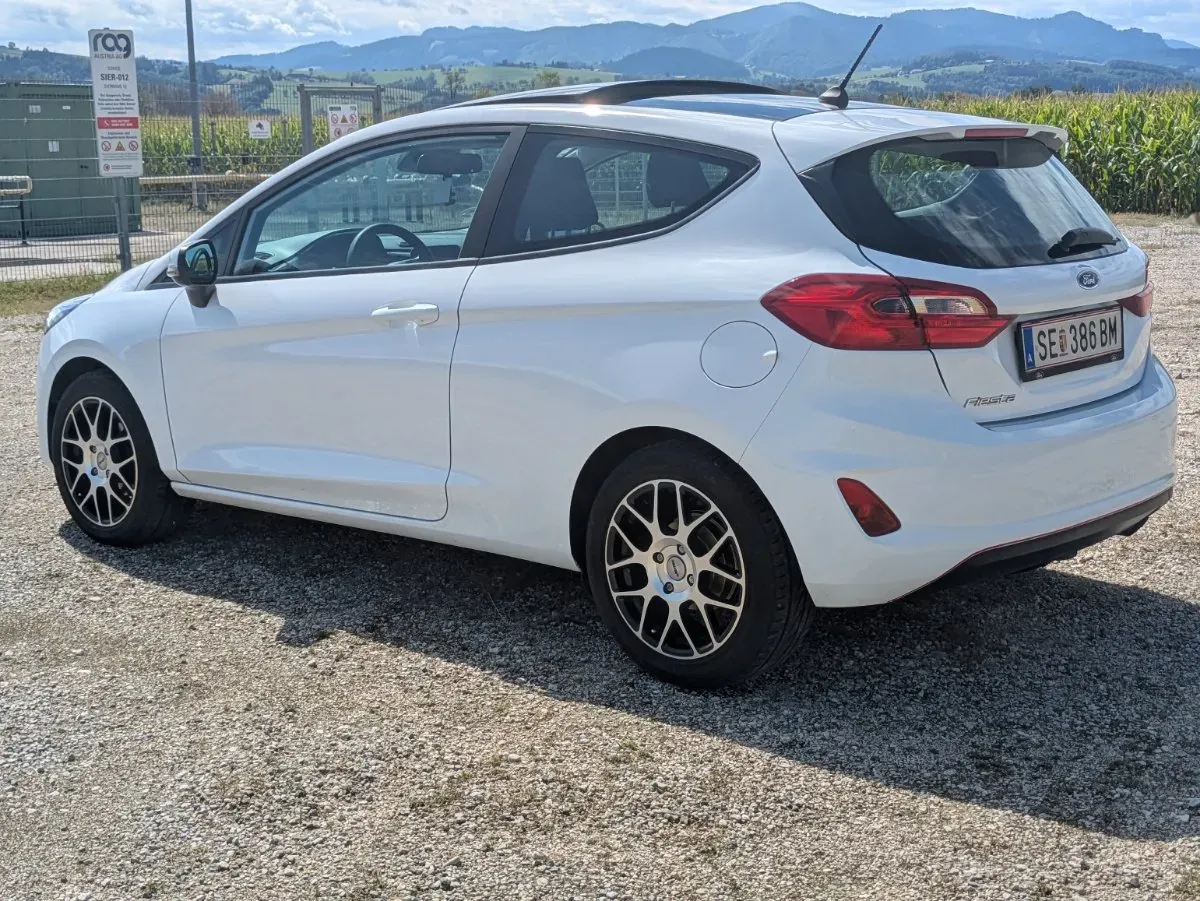 Ford Fiesta 2018 photo 3