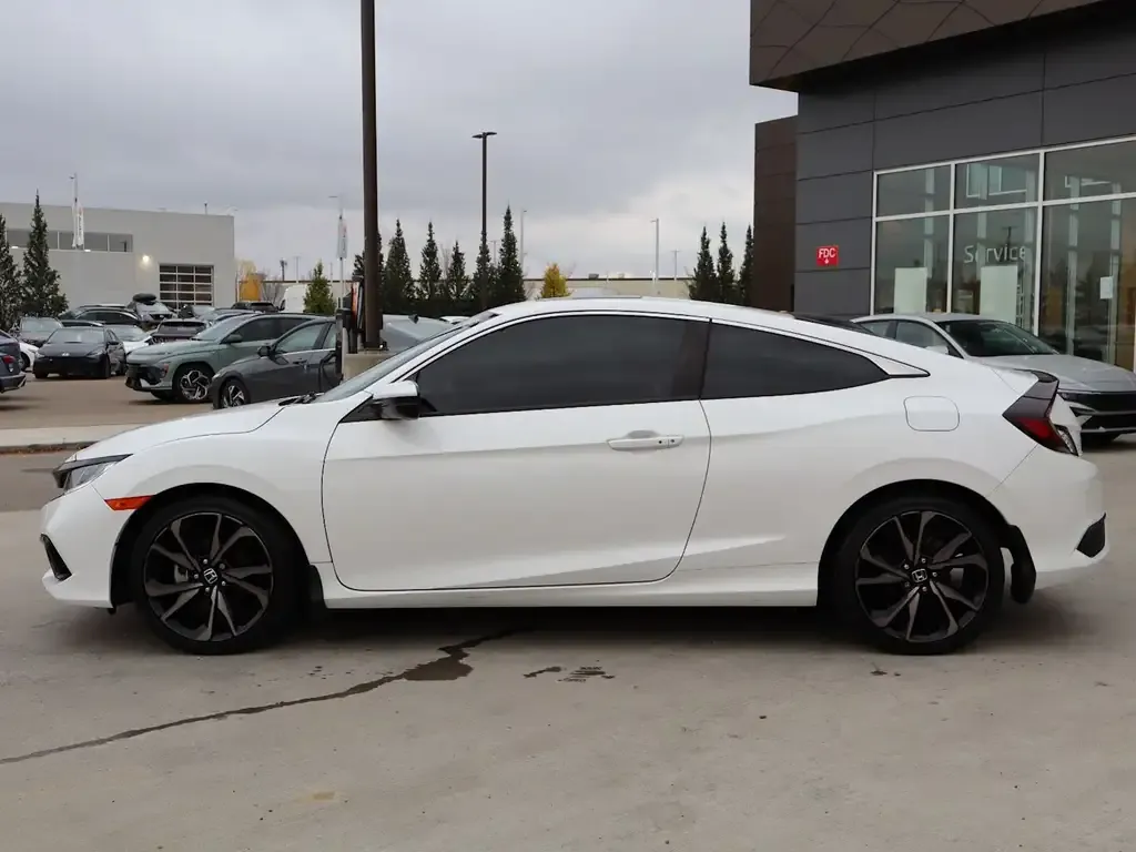Honda Civic 2019 photo 3
