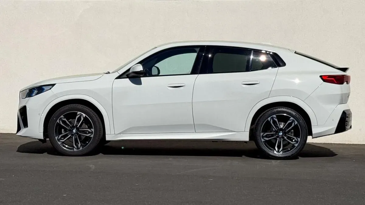 BMW X2 2025 photo 2