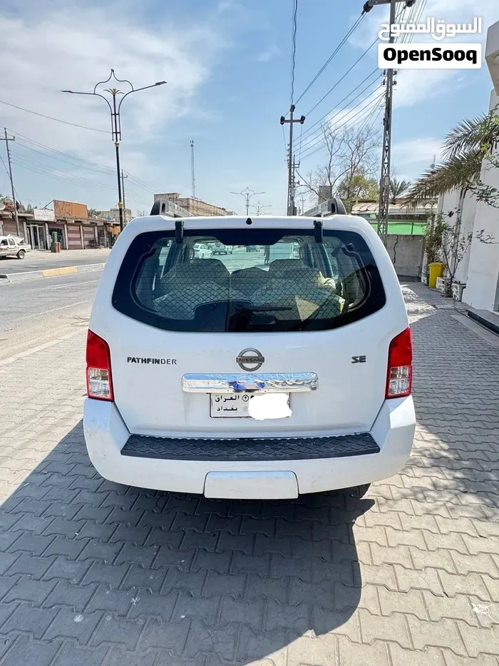 Nissan Pathfinder 2009 photo 2