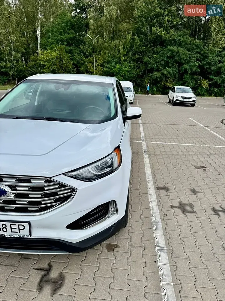 Ford Edge 2022 photo 4