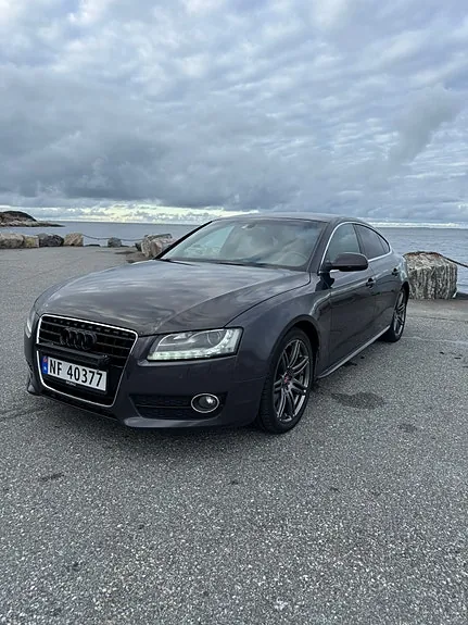 Audi A5 2010 photo 4