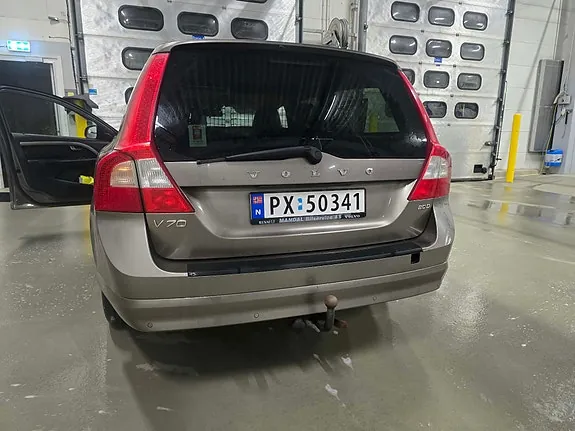 Volvo V70 2008 photo 4