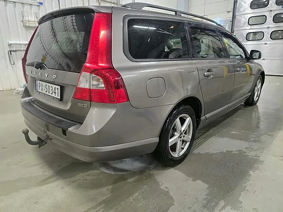 Volvo V70 2008 photo 5