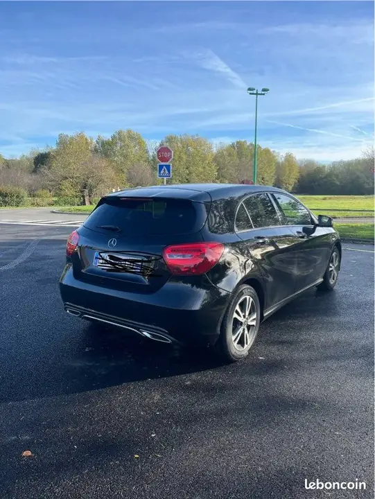 Mercedes-Benz A-Class 2017 photo 2