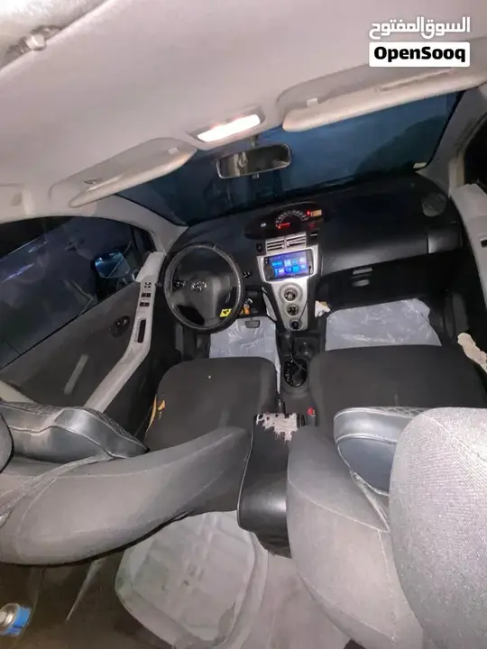 Toyota Yaris 2007 photo 2
