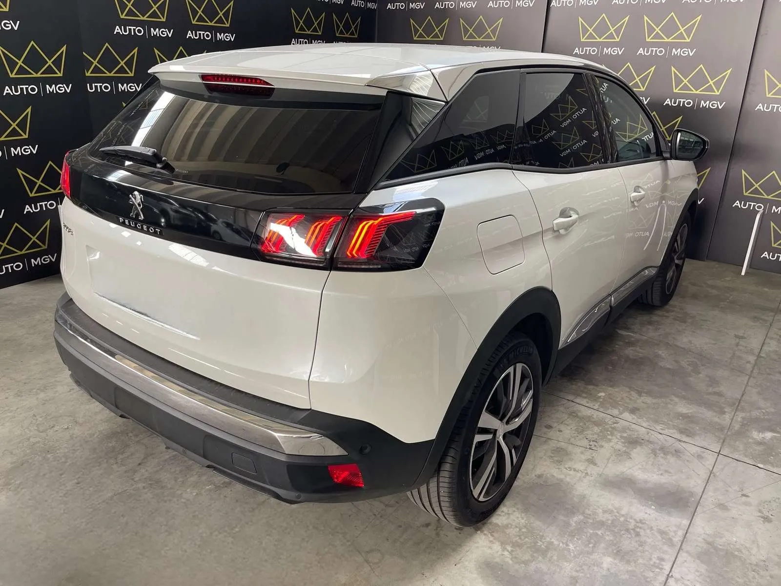 Peugeot 3008 2022 photo 4