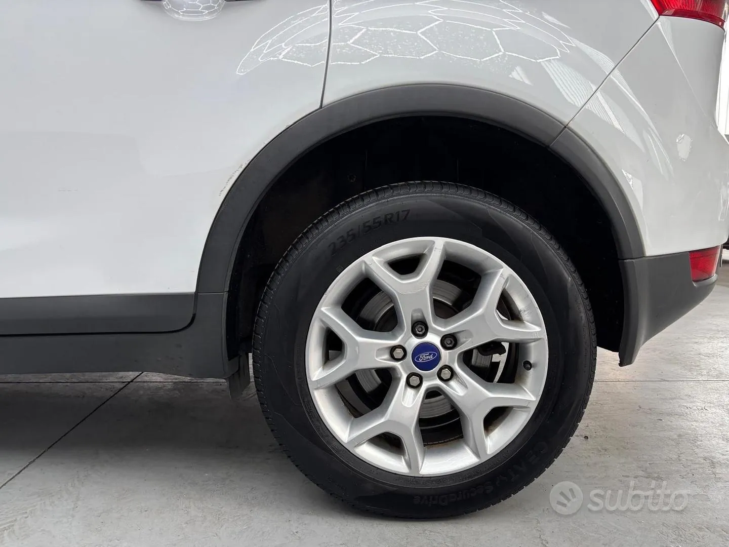 Ford Kuga 2012 photo 5